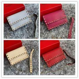 Picture of Valentino Handbags _SKUfw174129068fw